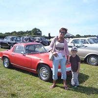 I am a female aged 56 looking for a double ro... Main Photo