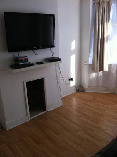 Weekly Cleaner and All Bills Inclusive!!! Main Photo
