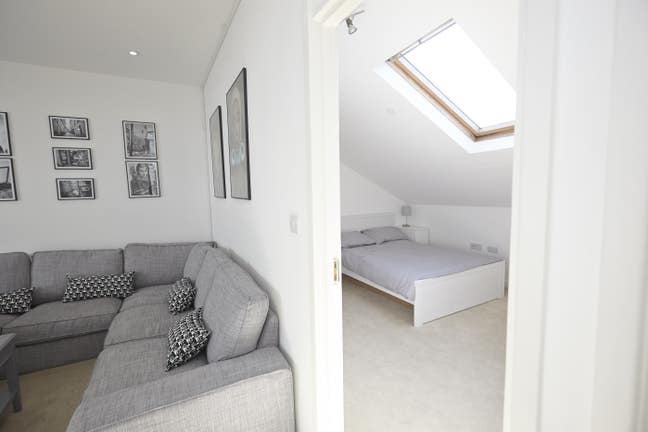 Beautiful Modern Home off Tooting Broadway High St Main Photo