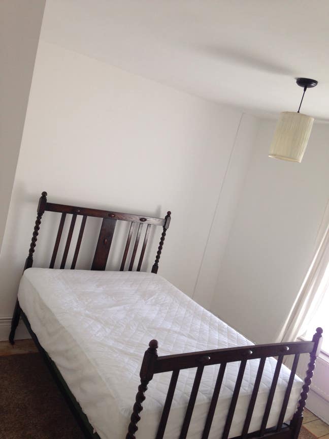 Good Sized Double Room to Let in Listed Building  Main Photo