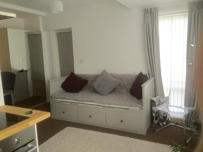 Studio, Bills inc Very Close to Warwick Uni  Main Photo