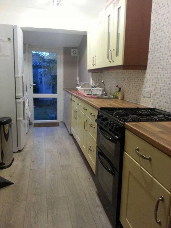 Nice,clean double room  Main Photo