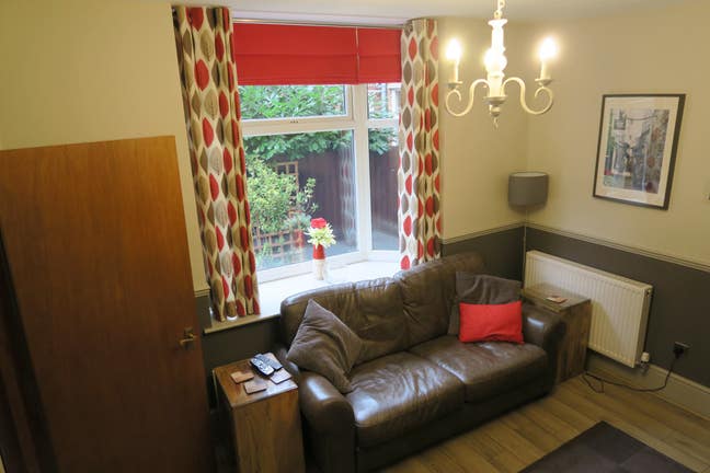 Central Harborne,professional friendly houseshare  Main Photo