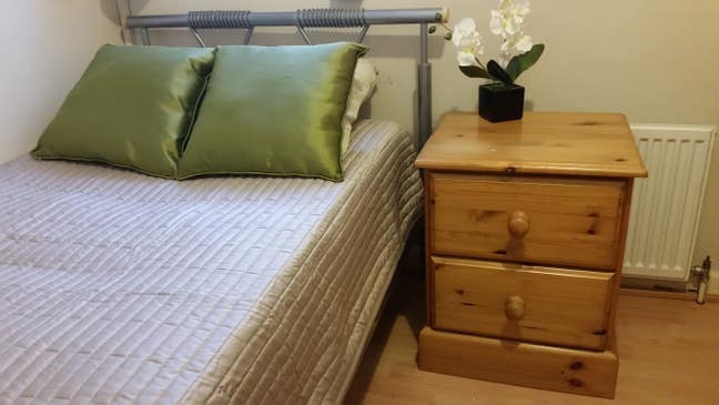 Nice Room in Quiet House Main Photo