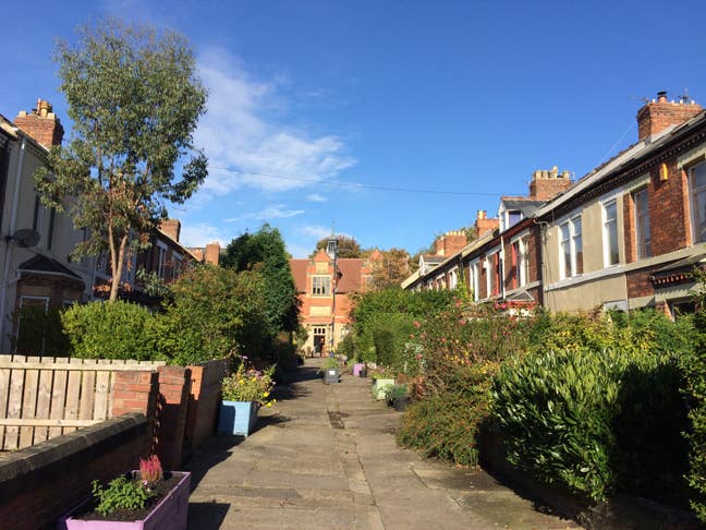Relaxed houseshare  next to Heaton Park Main Photo