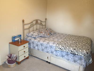 Nice, Big Clean Room Main Photo