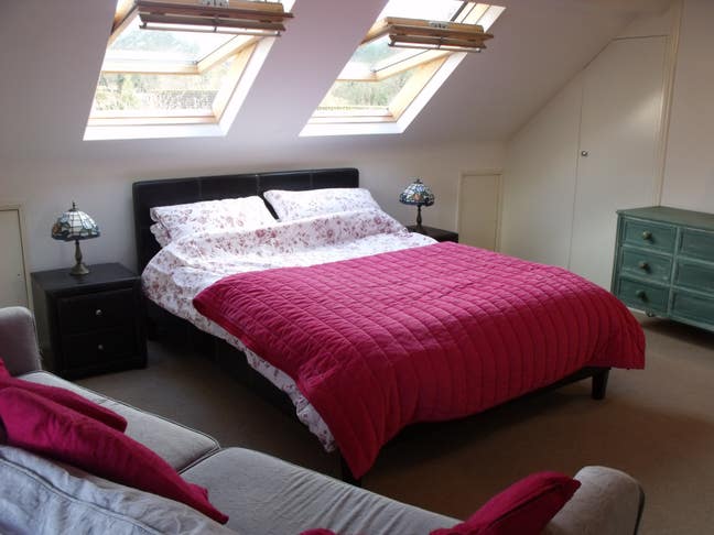 Room 1 is the room with fine views of Glastonbury  Main Photo