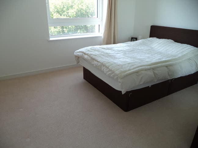 Double Surrey Quays Main Photo