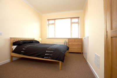 Large Room, All Bills inc, No Deposit, Wifi, Ff Main Photo