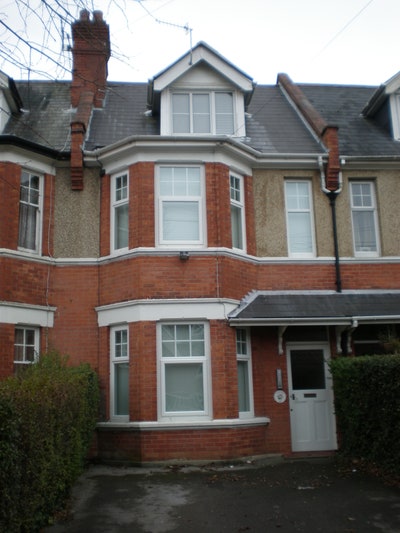  Delux Very  Large  En-Suite Studio in  Westbourne Main Photo