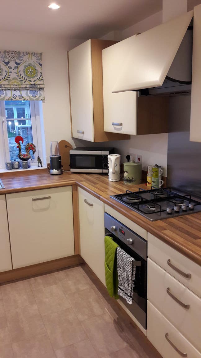 Room to Rent in New House  Main Photo
