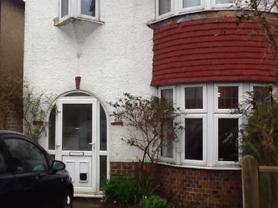 Large double. Friendly professionals. Bills inc. Main Photo