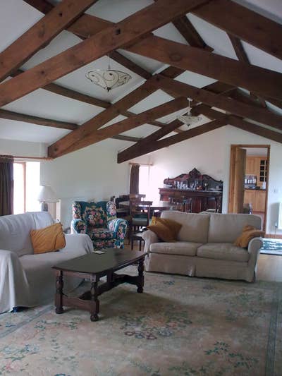 Convenient rural home Main Photo