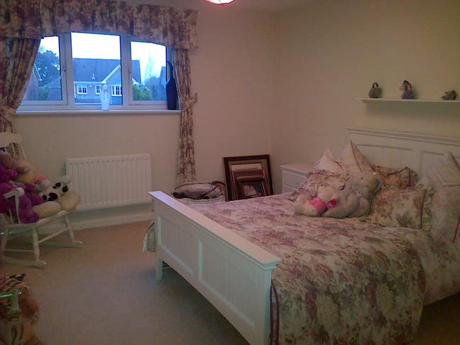 Large Room to let  Main Photo