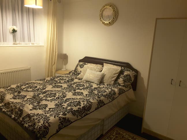 Spare double room for single occupancy  Main Photo