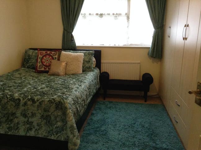 Double room to rent in Watford  Main Photo