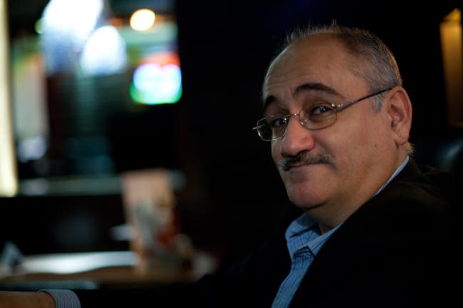 EAST LONDON,  VERY  QUIET  ROOM Main Photo