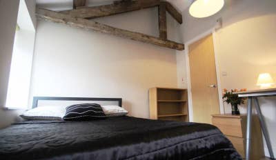 3 Bedroom En-Suite- City Center Main Photo