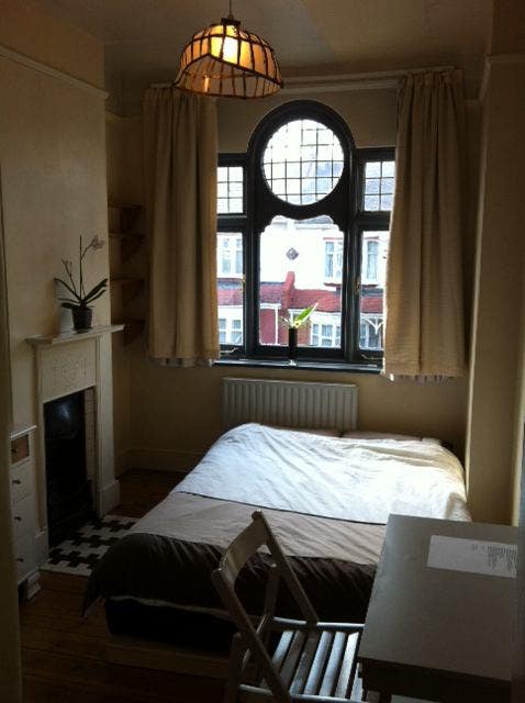 Lovely double room tooting bec Main Photo