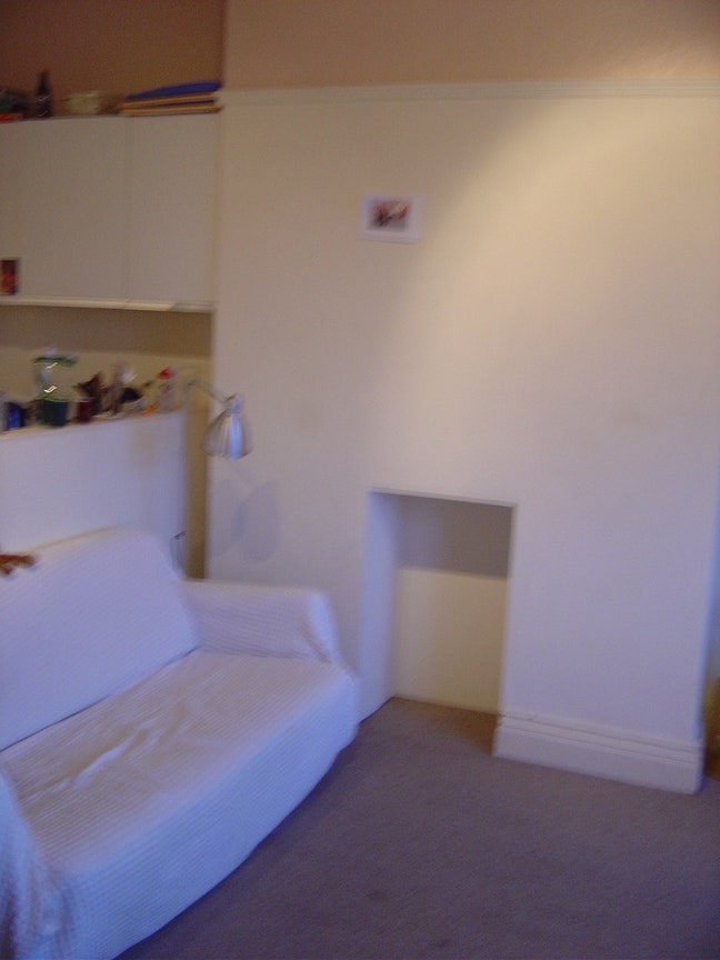 1st JULY Head/ley/Hpk-studio with a view-£105 pwk Main Photo