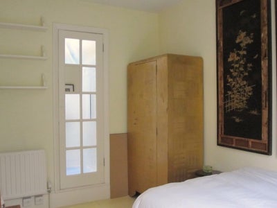Sunny double room on Clapham/Brixton border Main Photo