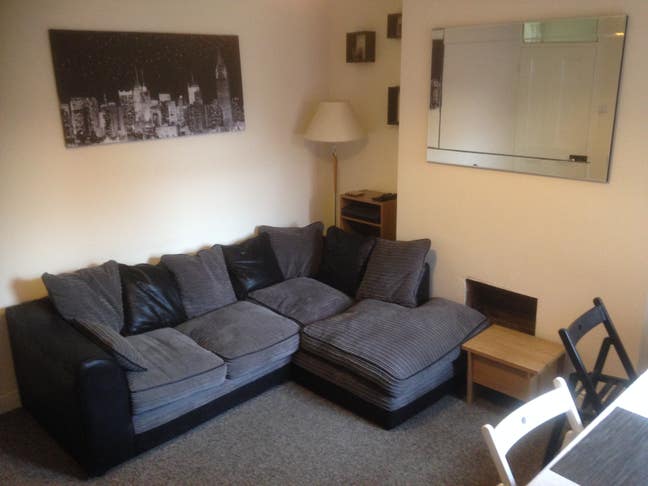 Furnished Large Double Rooms For Individual Let Main Photo