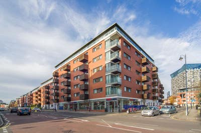 King Room with En-suite in Central Birmingham  Main Photo