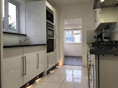 Ensuite room in great shared house in Croydon Main Photo