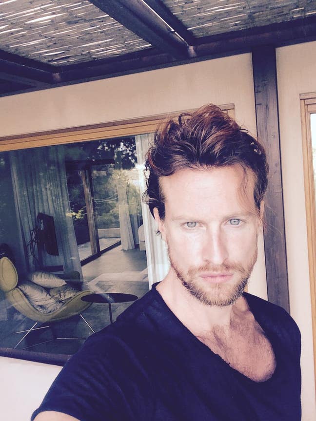 Journalist & travel writer, house-trained, ve... Main Photo