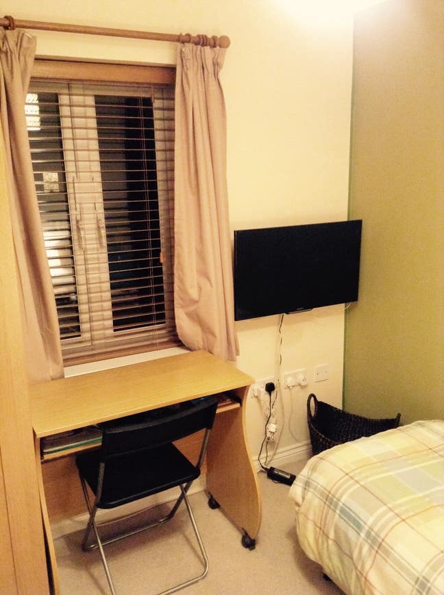 Fantastic Single Bedroom in Kingsmere Main Photo