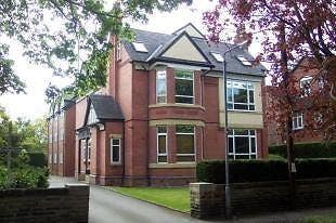 Double Room to let in Didsbury Main Photo