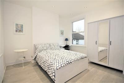 Modern Large Room in Catford / Hither Green Main Photo