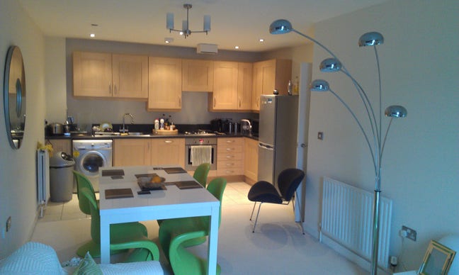 Dbl Furnished Room in Stratford - £820 Main Photo