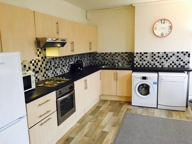 One Double Room in Central Northenden Main Photo