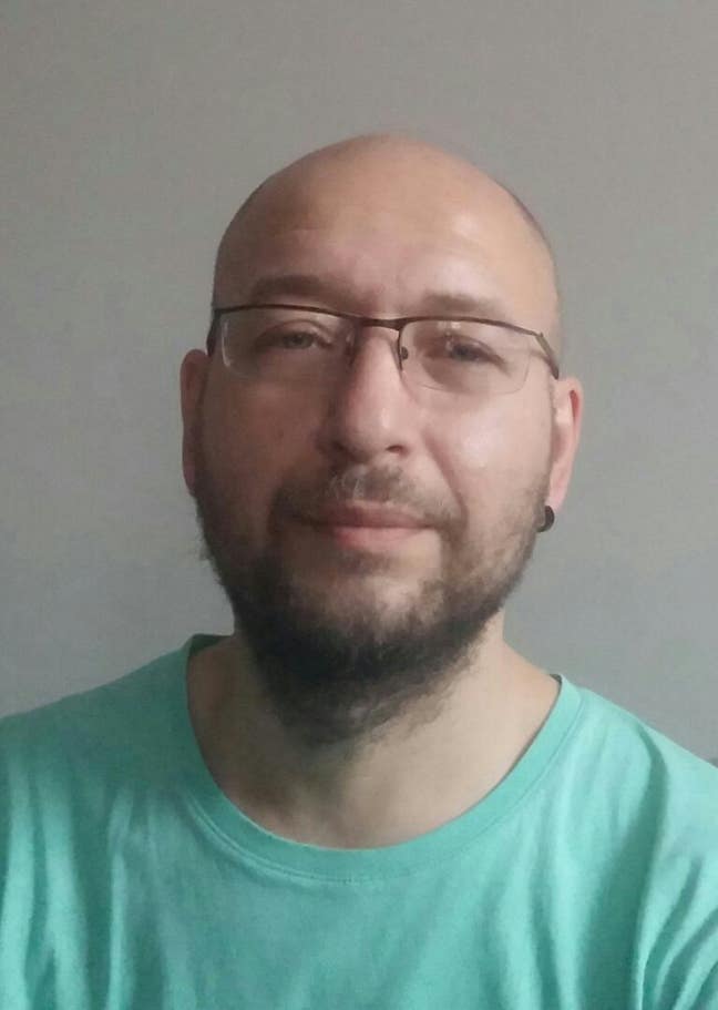 Room in shared accommodation with 2 others  Main Photo