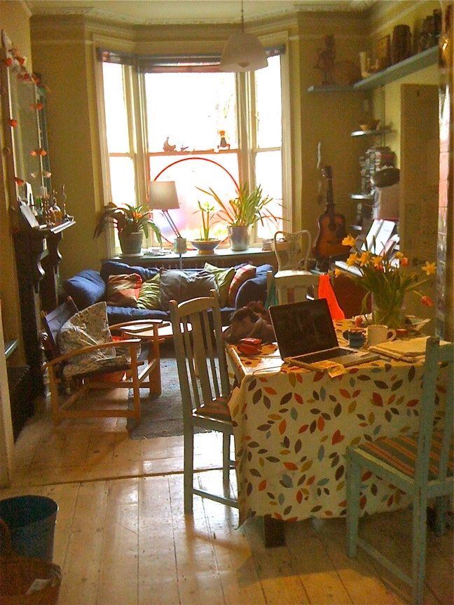 Beautiful Large Room in  House in Kilburn Main Photo