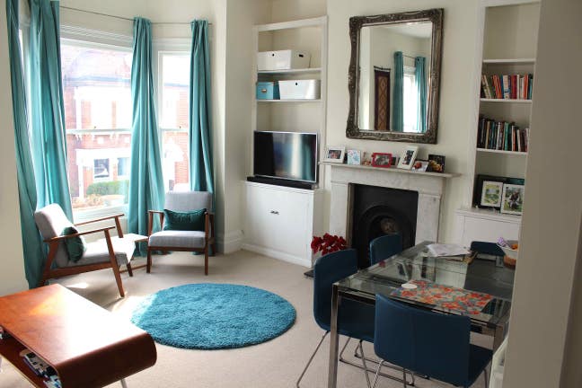 Split-Level Two Double Bedroom Stunner Battersea Main Photo