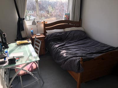 Double room, spacious house. Beautiful area.  Main Photo