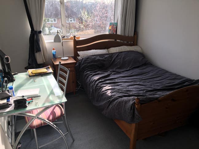 Double room, spacious house. Beautiful area.  Main Photo