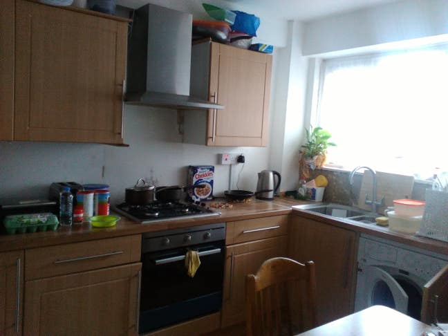 Double room to let including bills. Main Photo