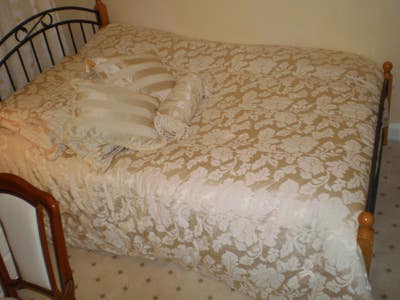Double Room in Our Traditional Cottage Main Photo