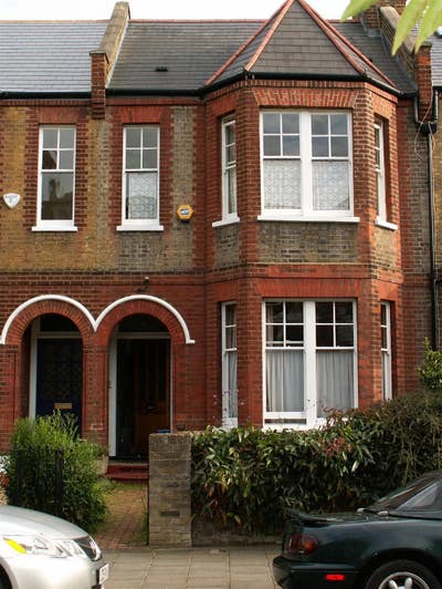 One spacious room in lovely Victorian house N16 Main Photo
