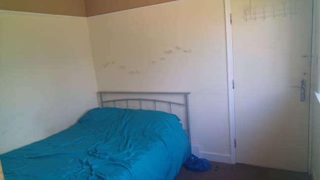 Lovely Double room facing garden Main Photo