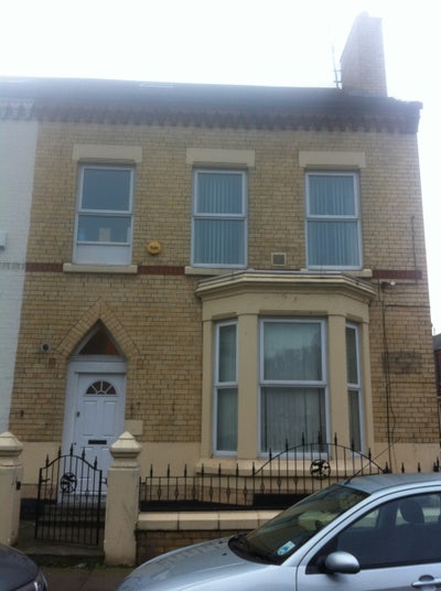 Single room available &pound;90 p/w including all bills  Main Photo