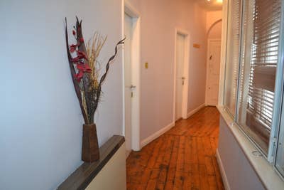 Luxury Pad Main Photo