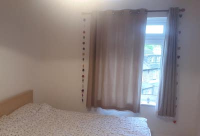 Room in Sutton Main Photo