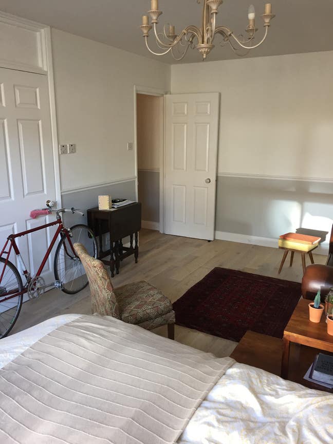 Studio Flat to let in Forest Hill Main Photo
