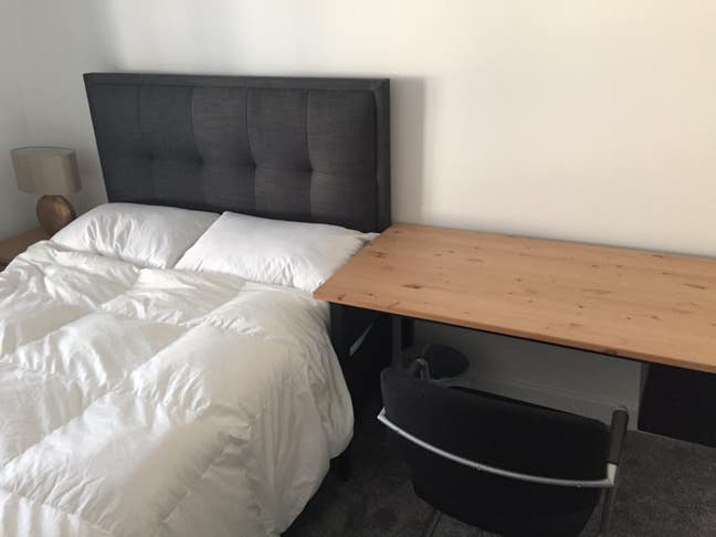 Spare Bedroom to Rent | Duddingston Main Photo