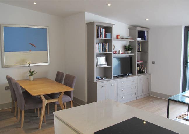Abbeville Road - double room - Monday to Friday Main Photo