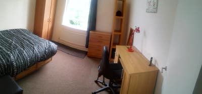 SW1. Double room &pound;880 Excl.   Inc Water_Bills  Main Photo